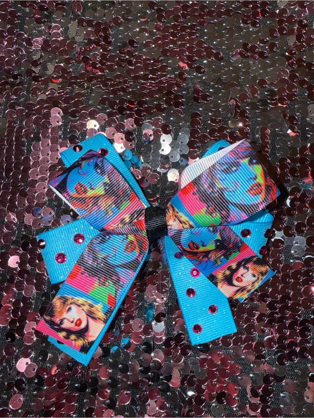 Taylor Swift 1989 Era Pop Art Print Bow Hair Clip